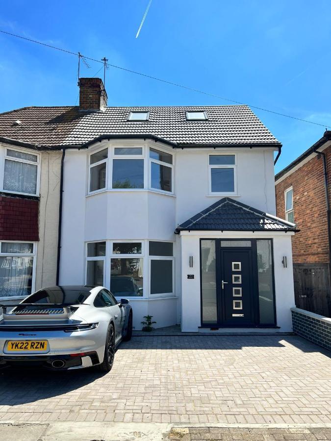Wembley Stadium 5 Star Brand New Luxury Sleeps 14 With Parking Villa Londres Exterior foto