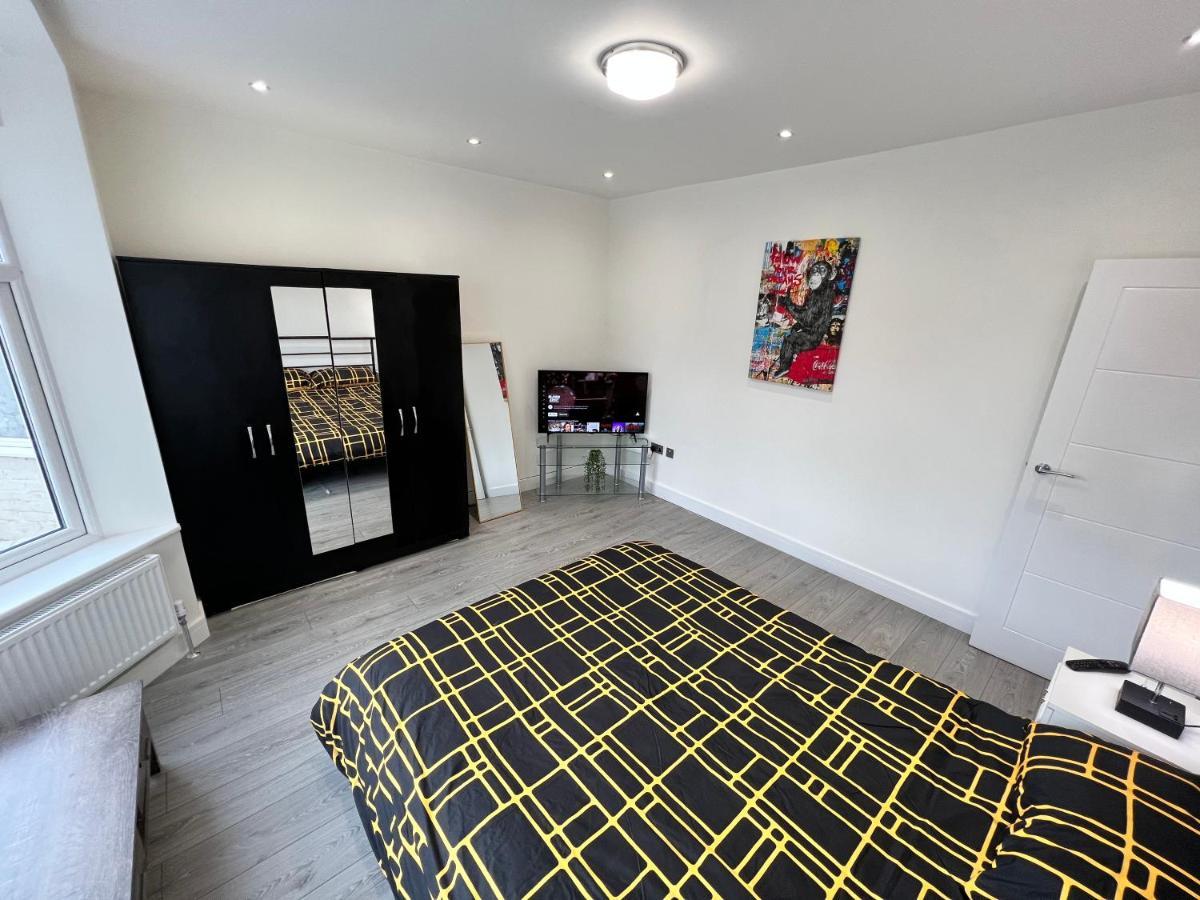 Wembley Stadium 5 Star Brand New Luxury Sleeps 14 With Parking Villa Londres Exterior foto